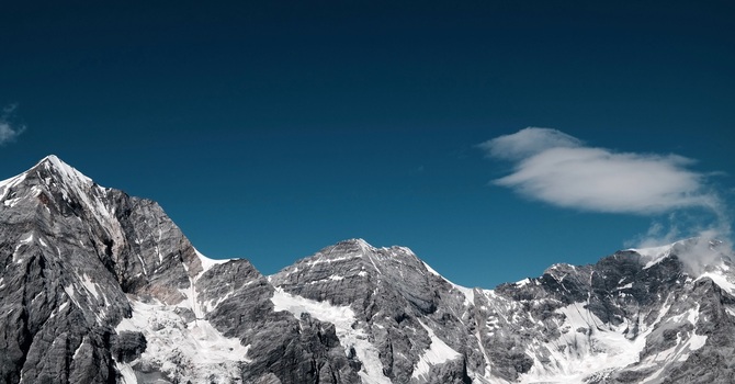 What's Going On When Your Hips Are Making Noise? image